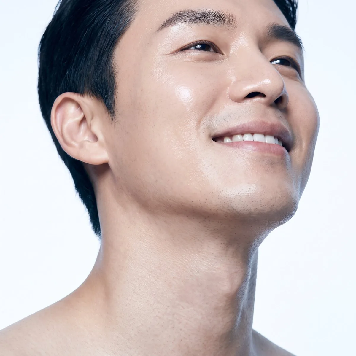 A smooth neck and jawline after microneedling at BHRC
